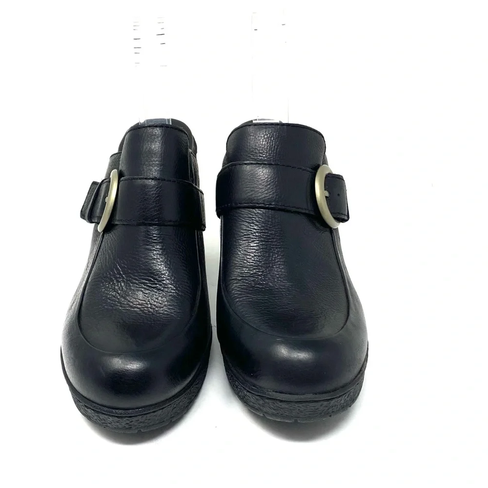 b.o.c. Mules - Picture 2 of 7